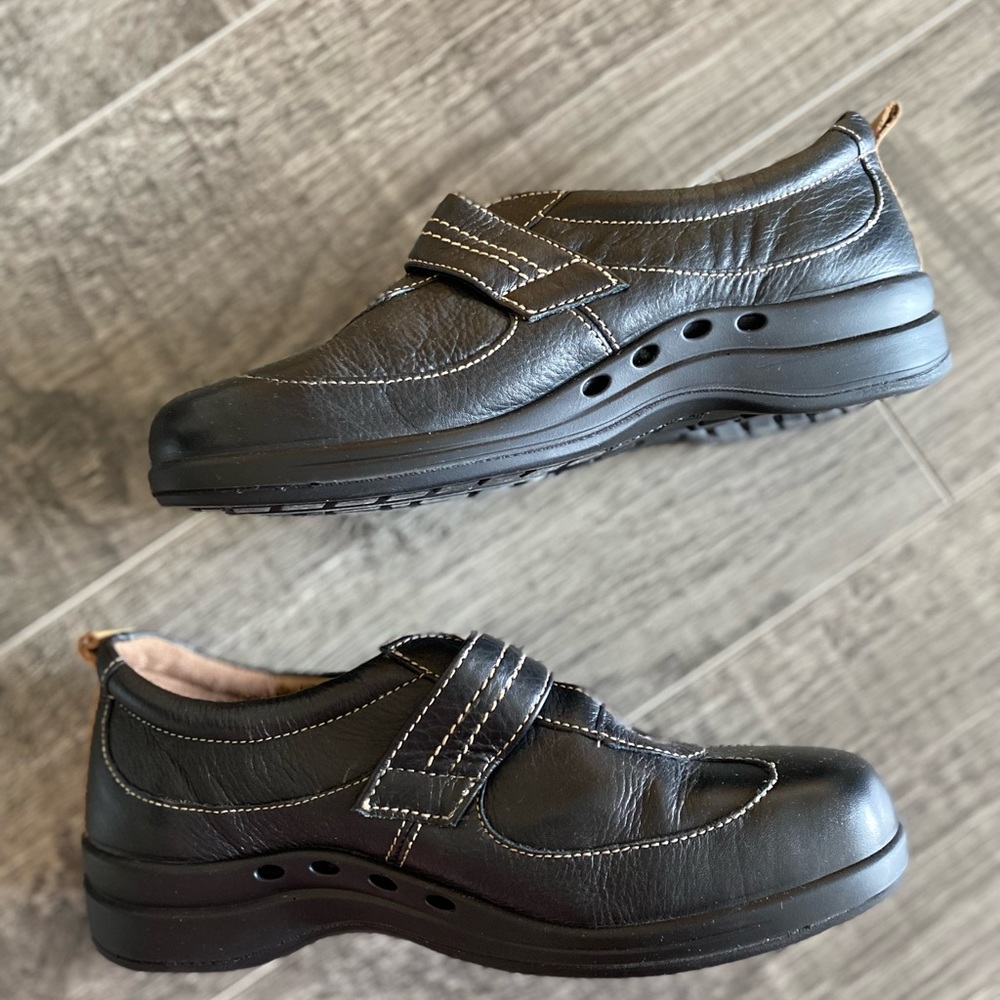 Areni One genuine leather shoes